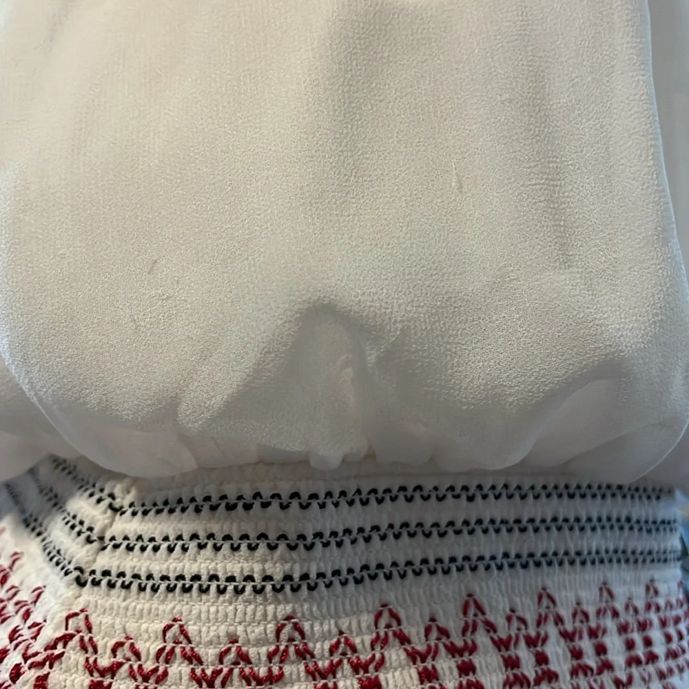Free People Boho Summer Cream semi shear Dress w/Red Aztec Embroidery Size M - Picture 13 of 17
